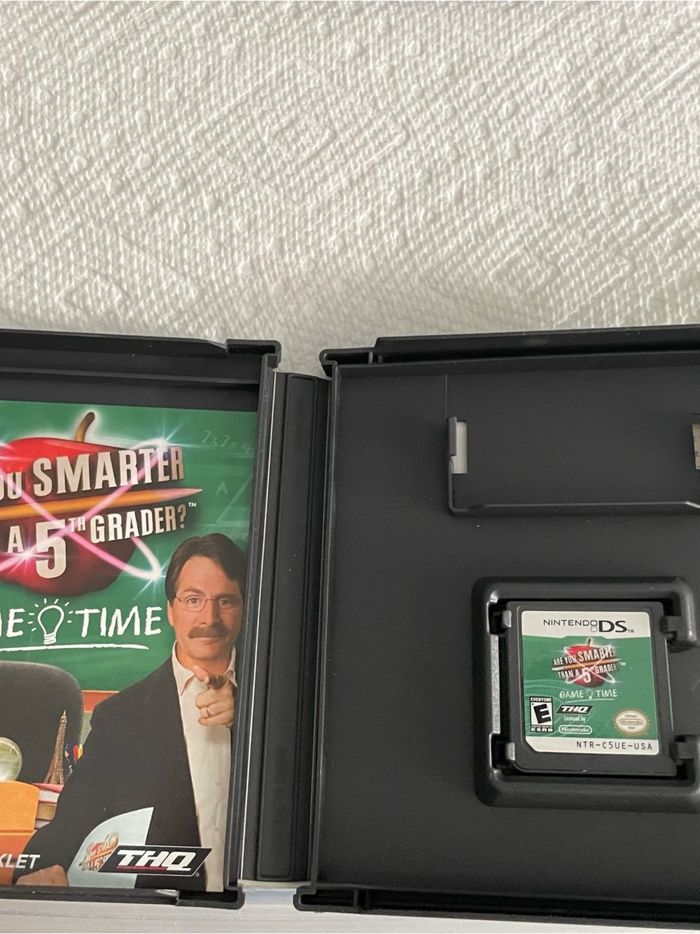 Nintendo DS System - Picture 7 of 11